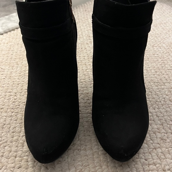 Guess booties size 10 excellent condition - Picture 7 of 7